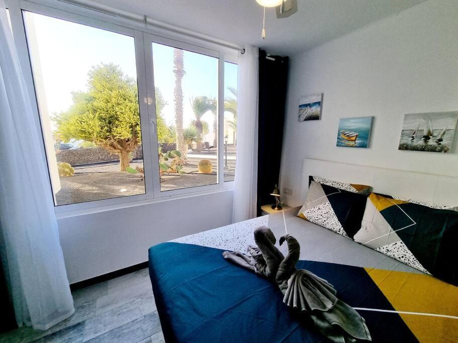 Apartamento Smeraldo 11 Playa Roca Коста Тегисе Екстериор снимка