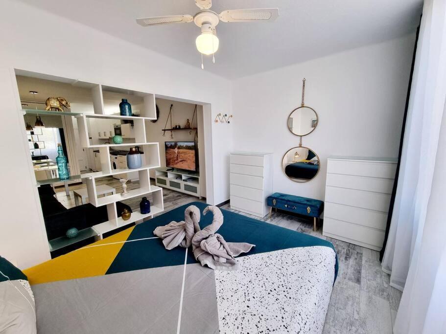 Apartamento Smeraldo 11 Playa Roca Коста Тегисе Екстериор снимка