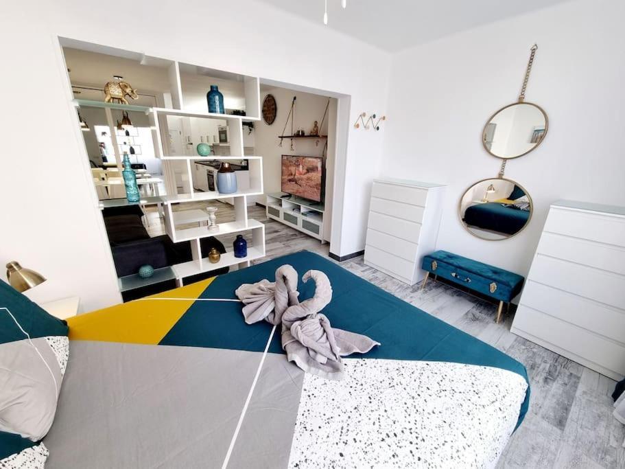 Apartamento Smeraldo 11 Playa Roca Коста Тегисе Екстериор снимка